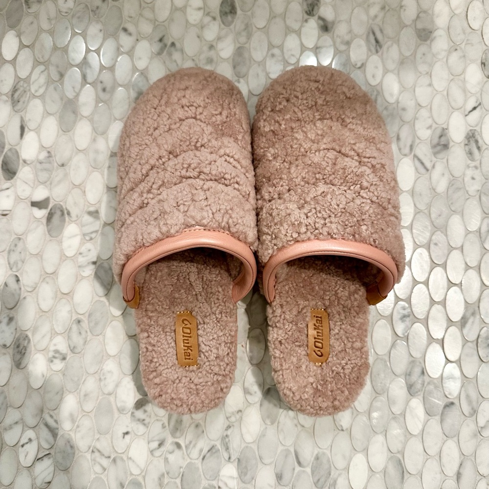 OluKai Women's Plush Shearling Slide Slippers - Pink Sea Salt - Picture 6 of 7